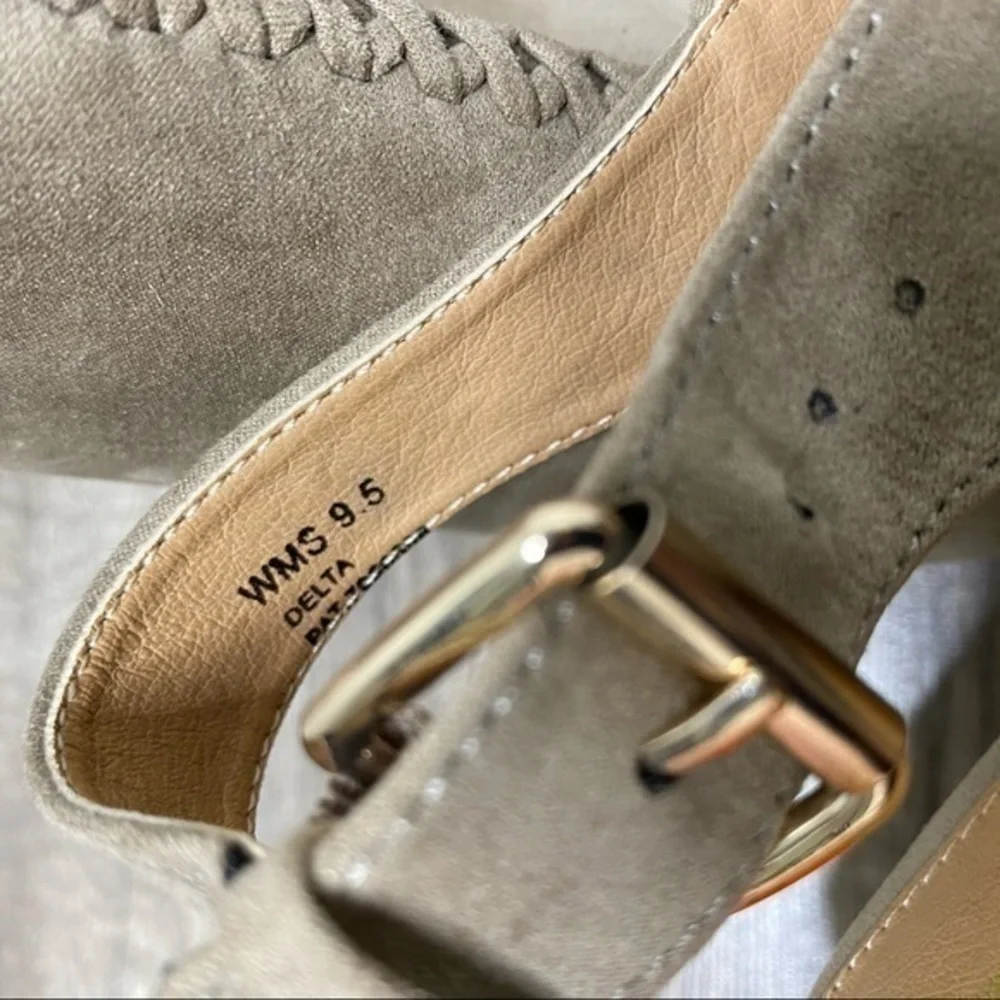 REPORT Espadrille Peep Toe Wedges size 9.5